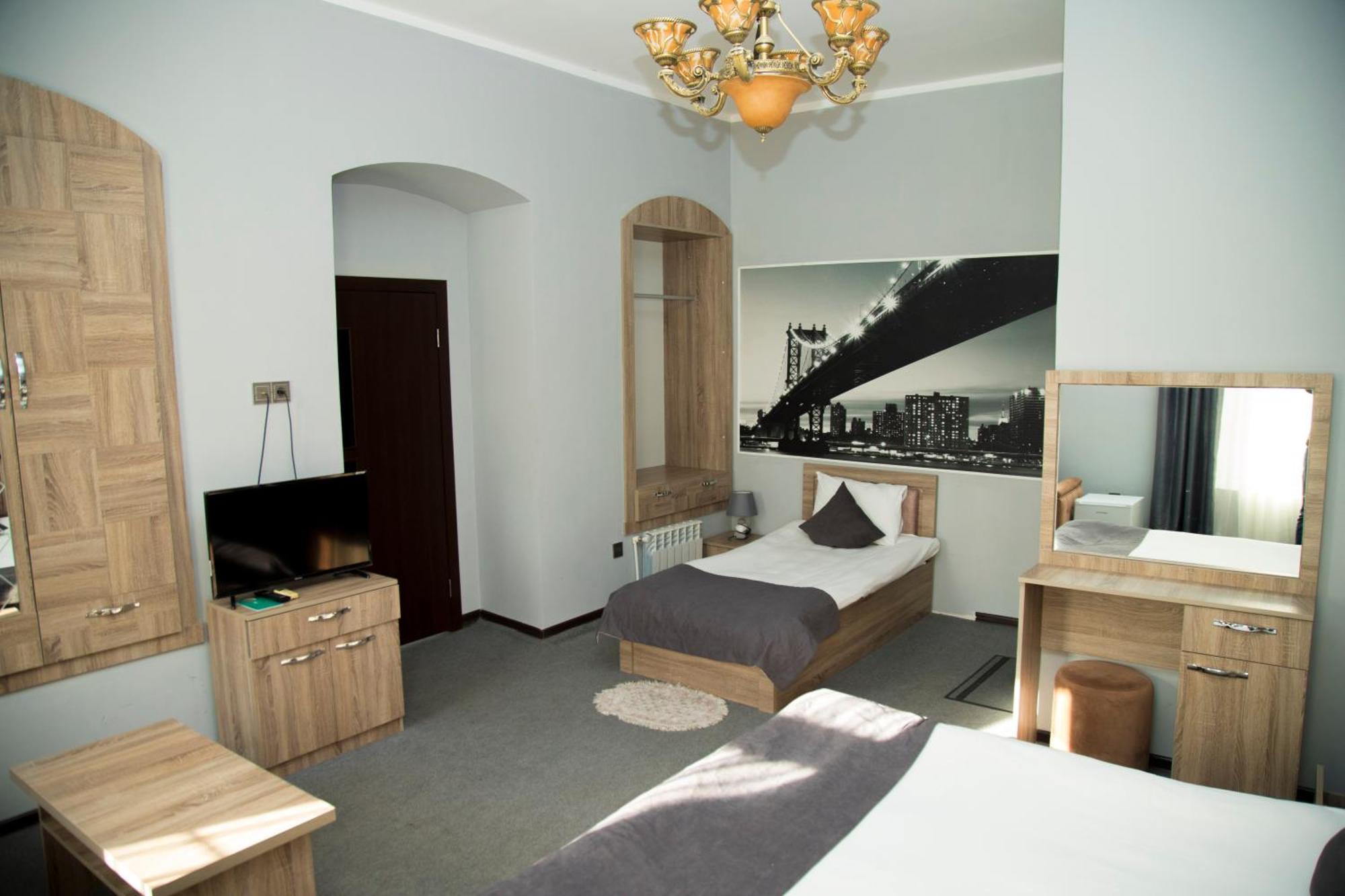 Castello Inn Baky Esterno foto